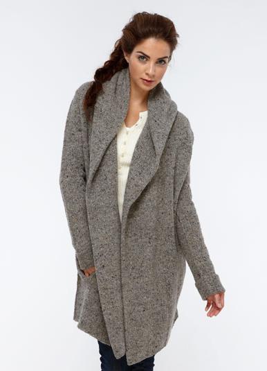 Вязаное пальто