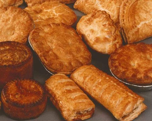 Пирожки с яйцом и рисом