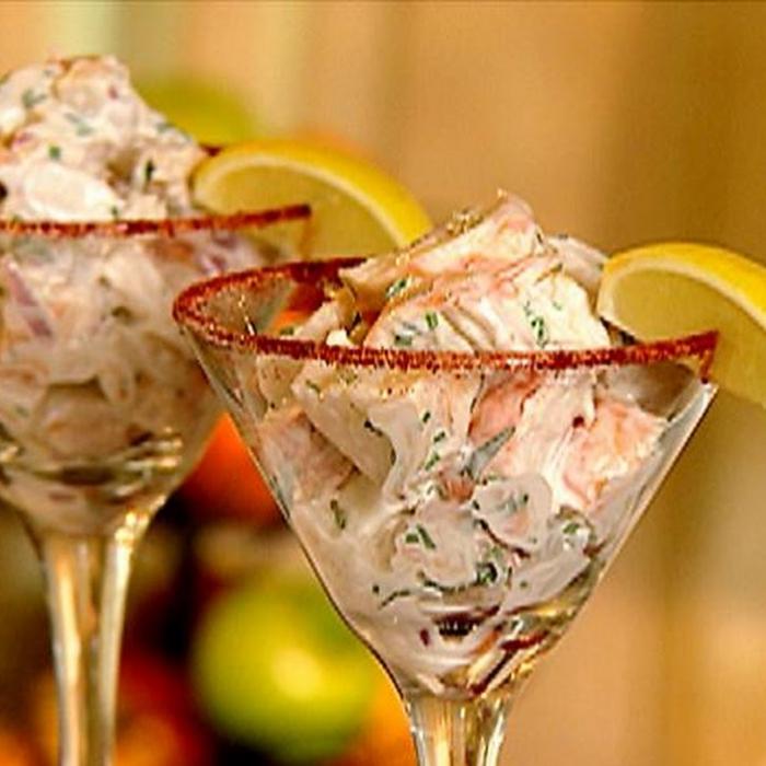 салат-коктейль с курицей