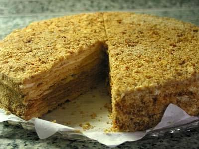 медовик со сгущенкой