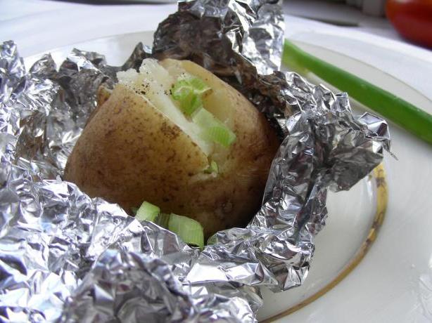 картофель запеченный в фольге