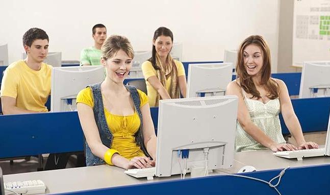 После установки Windows 7!