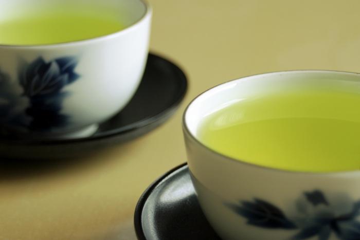 зеленый чай с молоком вред