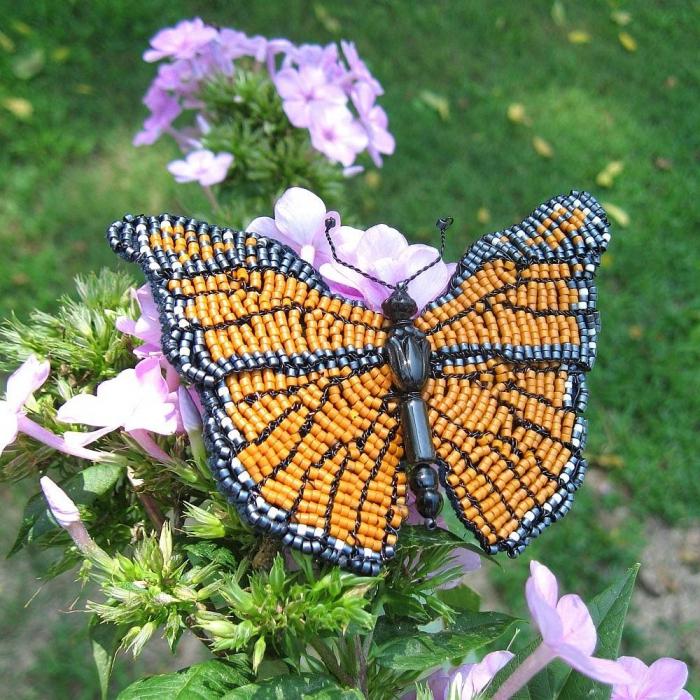 схема плетения бабочки из бисера