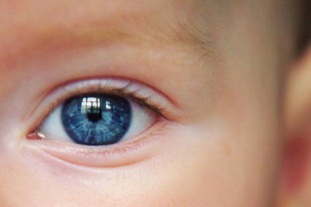 глаза у новорожденных