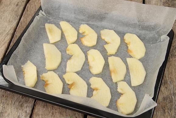 как посушить яблоки в духовке