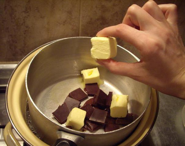 как растопить шоколад на водяной бане
