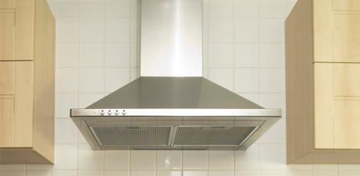 Вытяжка для кухни с отводом в вентиляцию (71 фото): особенности и отзывы