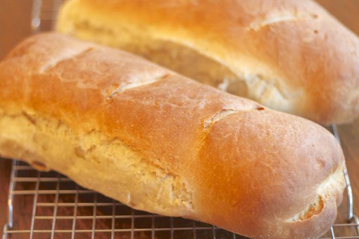 испечь хлеб в домашних условиях