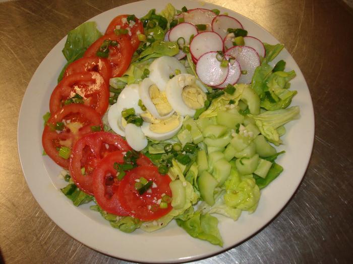 Салат помидоры огурцы яйца