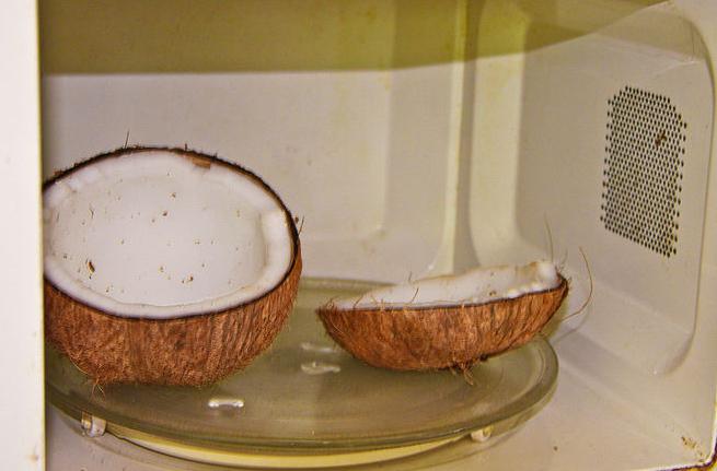 Как открыть кокос дома