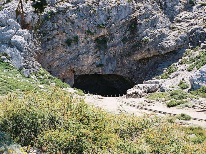 пещера зевса на крите