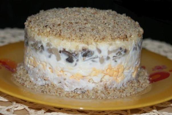 салат курица грибы жареные 