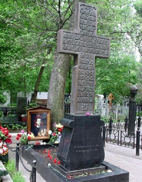 ваганьковское кладбище могилы знаменитостей