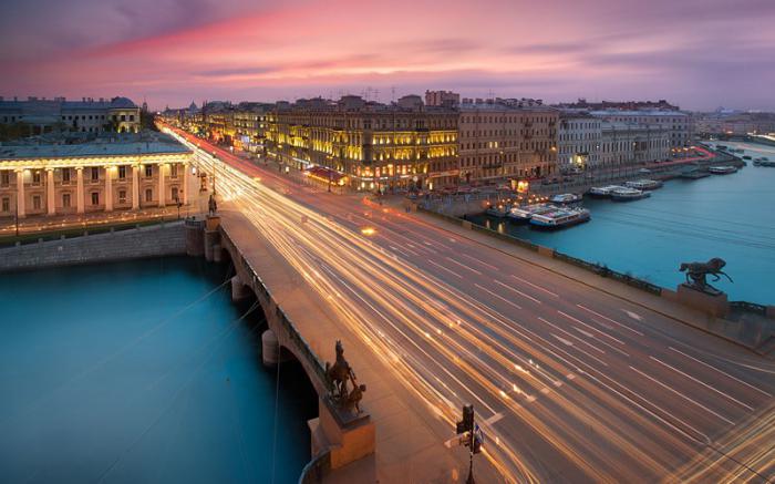 Аничков мост в Санкт-Петербурге