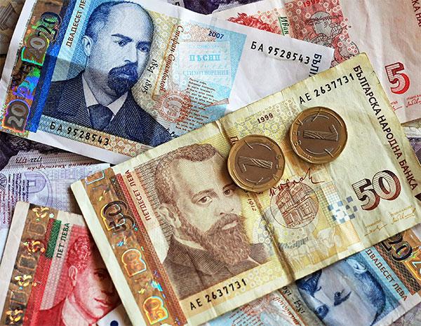 какая валюта используется в болгарии 
