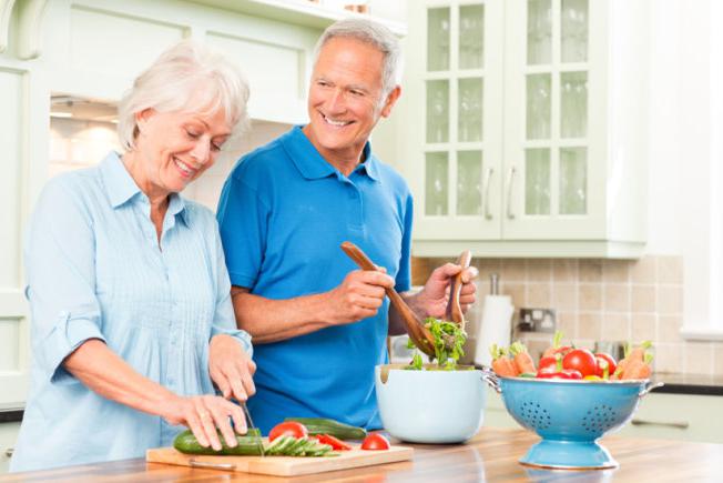 питание при запоре у пожилых