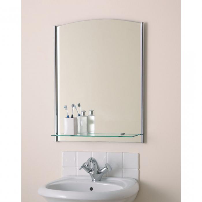 зеркало в ванную комнату с полкой