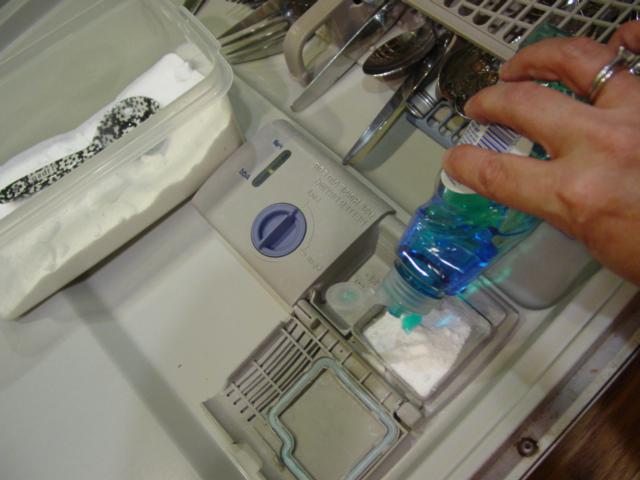 моющее средство для профессиональной посудомоечной машины 