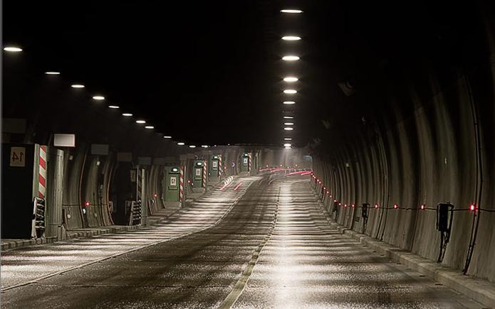 протяженность лефортовского тоннеля 