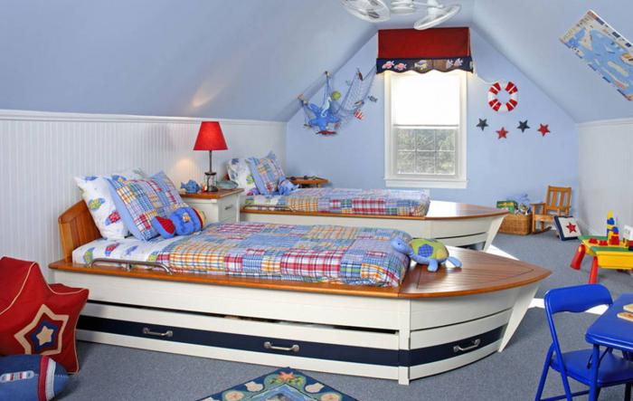 дизайн детской комнаты для двух мальчиков разного возраста
