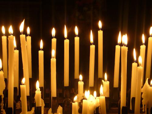 церковная свеча обряды