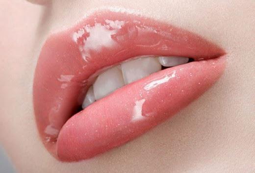 как увеличивают губы