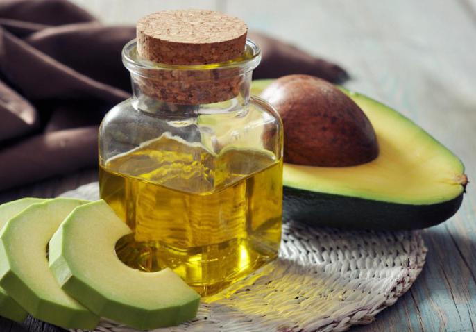 авокадо и оливковое масло для волос