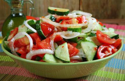 калорийность салат из огурцов и помидоров