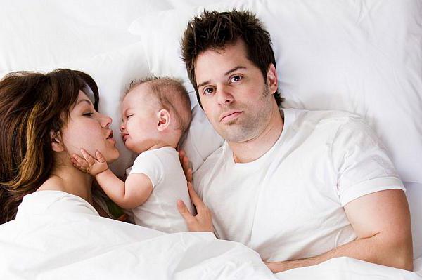 ребенок спит с родителями как отучить