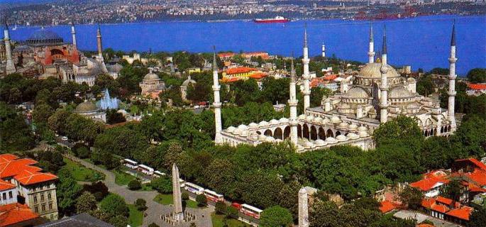 Мечеть в Стамбуле.