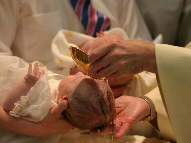 Как правильно организовать крестины ребенка. Таинство Крещения: обязанности крёстной матери