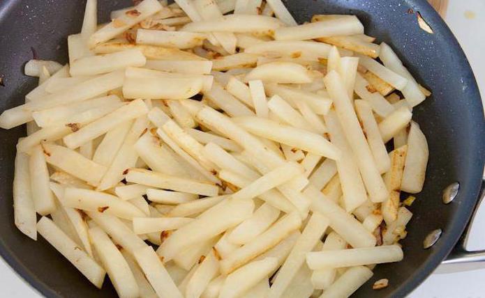как нарезать картошку соломкой для жарки