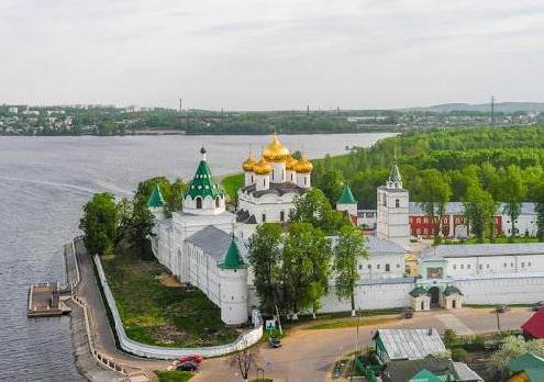 Ипатьевский монастырь (Кострома) экскурсии