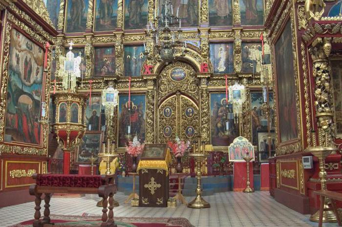 Иконостас Троицкого собора Псков