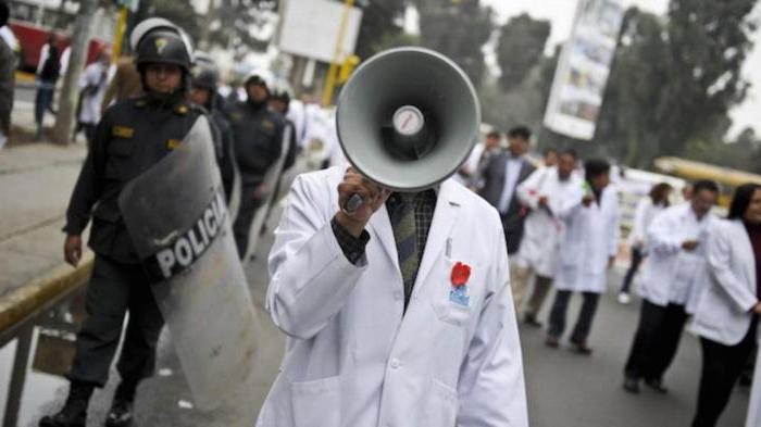 итальянская забастовка врачей в москве