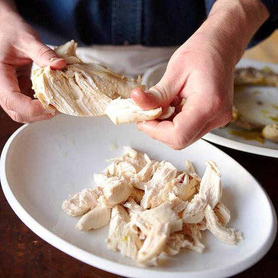 салат с курицей болгарским перцем и корейской 