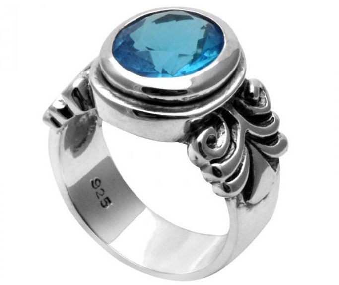 К чему снится серебряное кольцо с камнем?