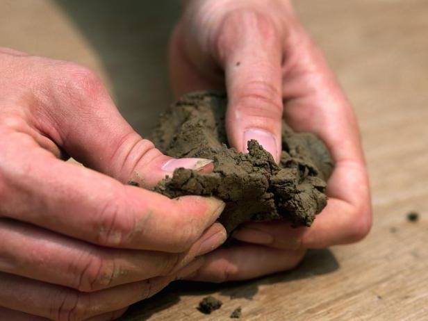 дренаж участка своими руками на глинистых почвах