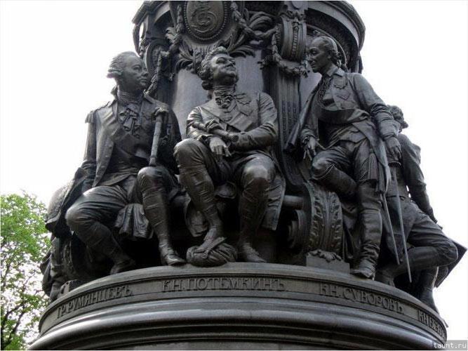 памятник екатерины 2 в санкт-петербурге фото