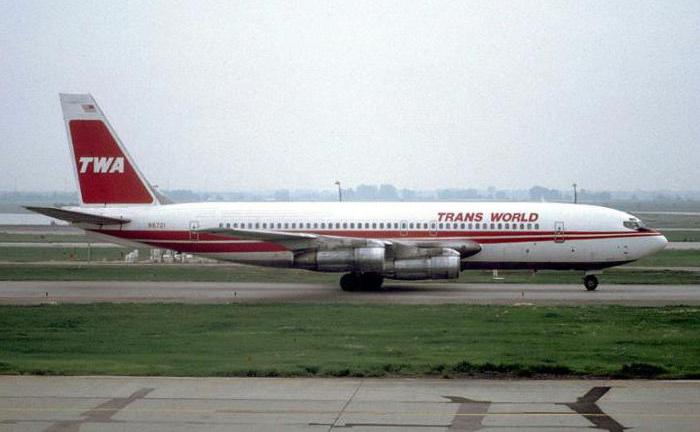 "Боинг 707" Траволты