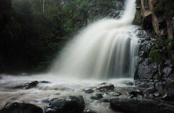 Камышлинский водопад