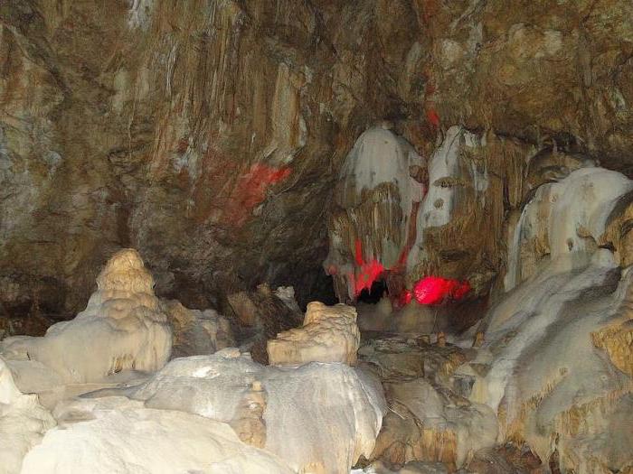 глубина новоафонской пещеры в абхазии 