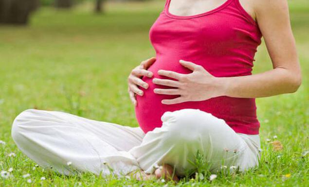 водянистые выделения у женщин при беременности 