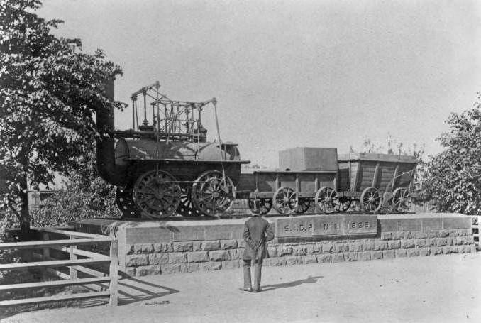 первая железная дорога в мире была построена 