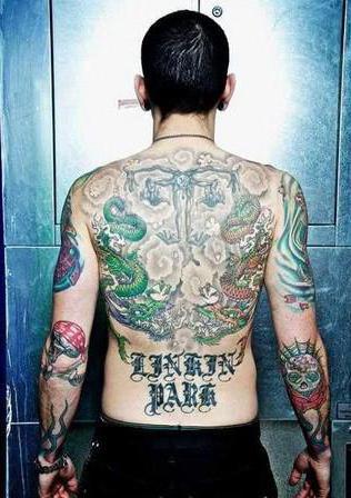 Linkin Park, вокалист Честер Беннингтон - татуировки