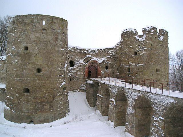 каменные крепости
