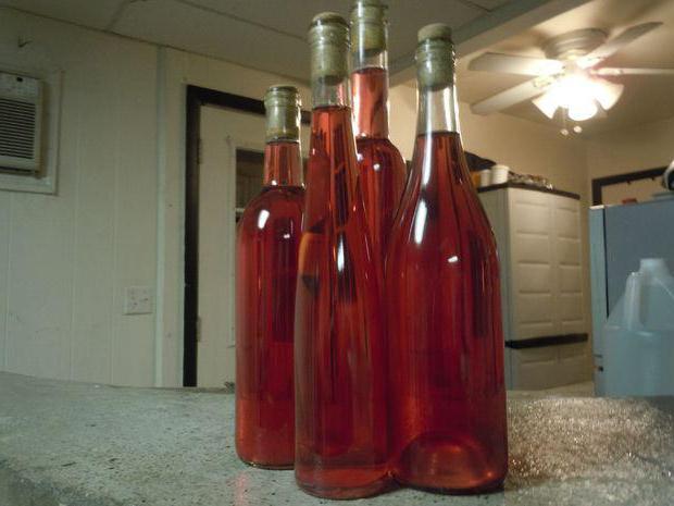 Как сделать домашнее вино из забродившего варенья
