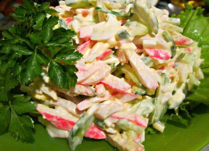 салат с кальмарами и крабовыми палочками рецепт 