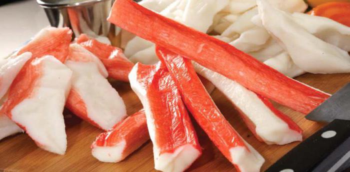 салат с корейской морковкой и крабовыми палочками фото